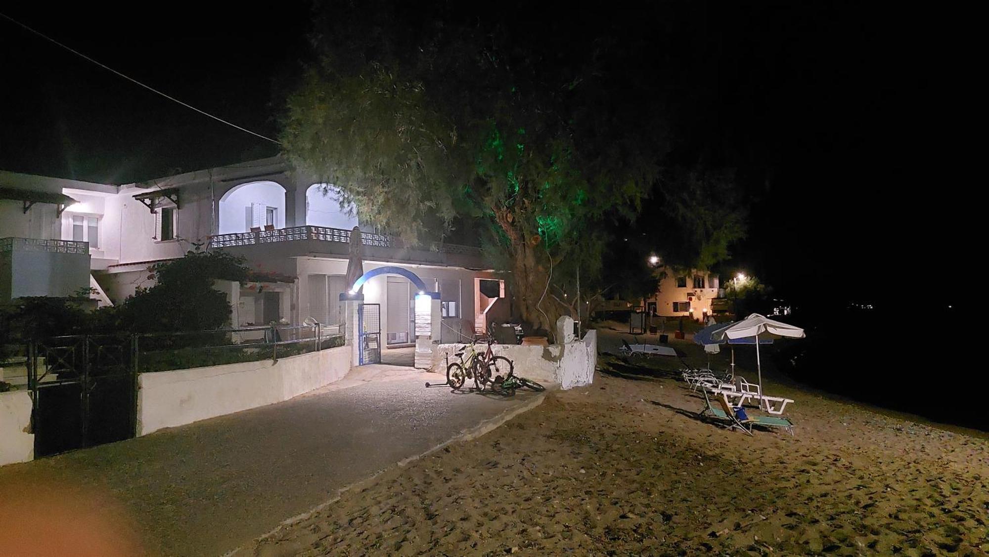 Fotis Beach Apartment At Komi Komi  Eksteriør billede